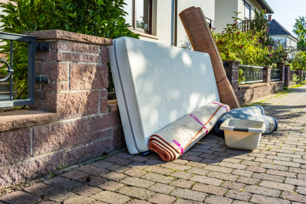 Best Furniture Removal  in Kalamazoo, MI